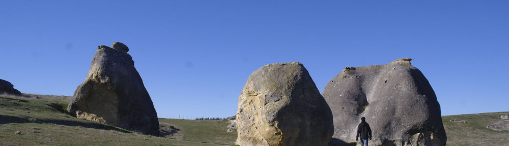 Elephant Rocks, Duntroon NZ